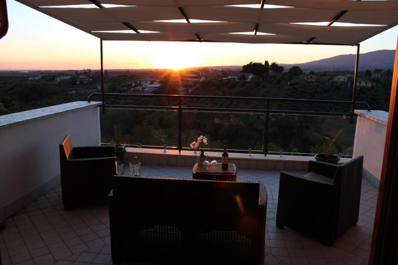 La Terrazza Sul Corso Apartamento Giulianello Exterior foto